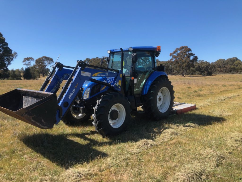 TRACTOR Regional Contractors Equipment Hire Ballarat & Apollo Bay Hire